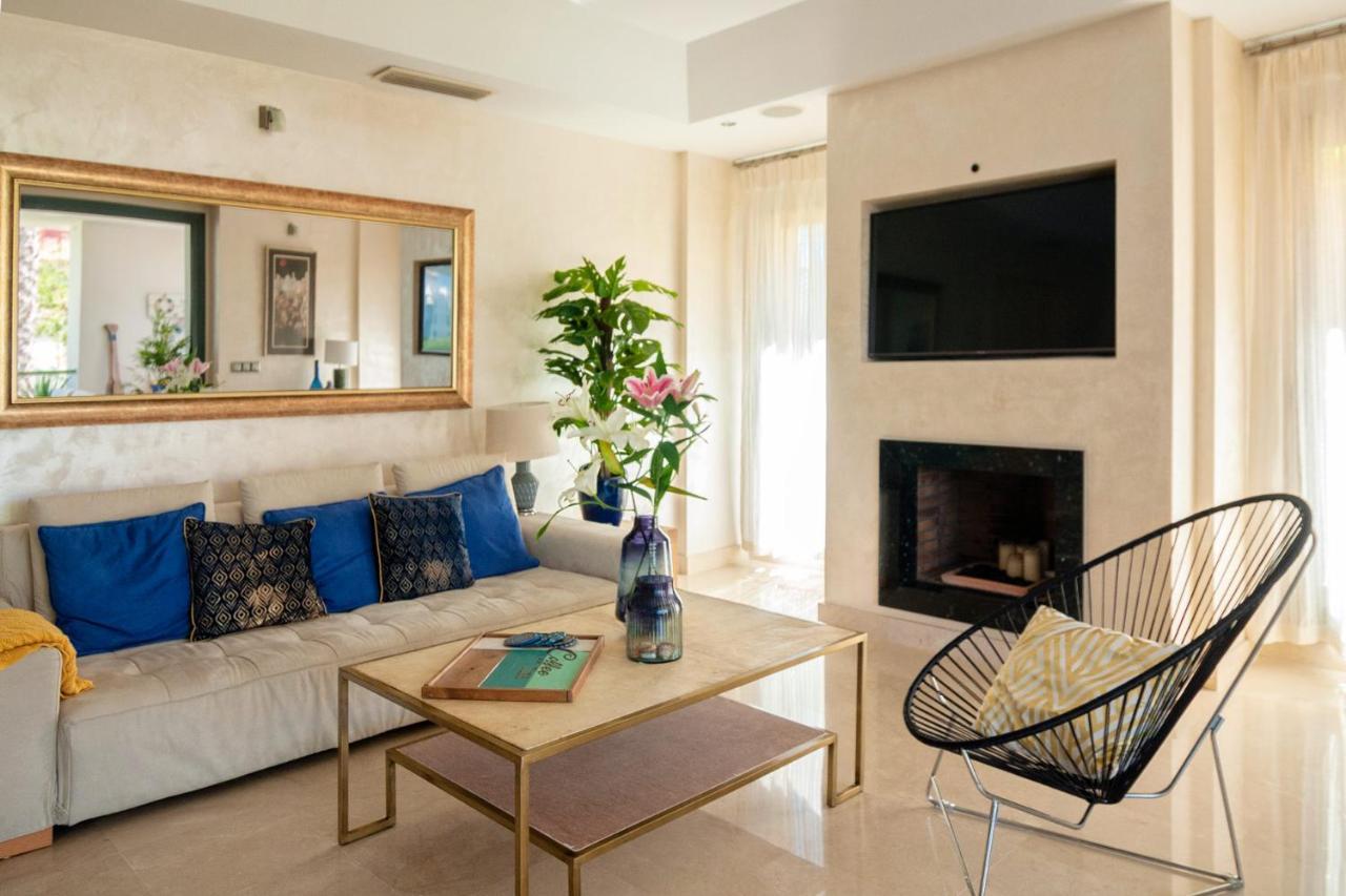 Polo Royale Waterfront Luxury Apt - 3 Terraces And Pool 소토그란데 외부 사진