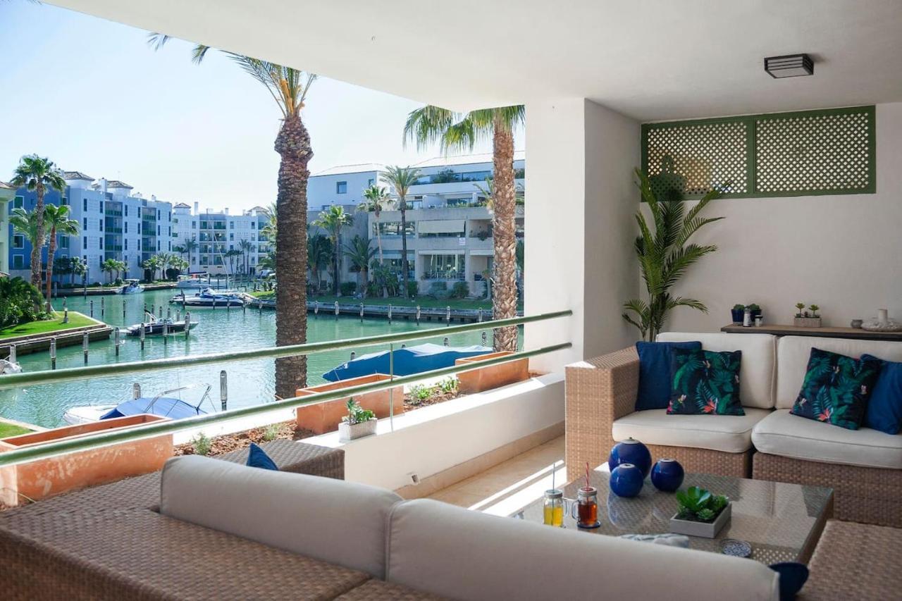 Polo Royale Waterfront Luxury Apt - 3 Terraces And Pool 소토그란데 외부 사진